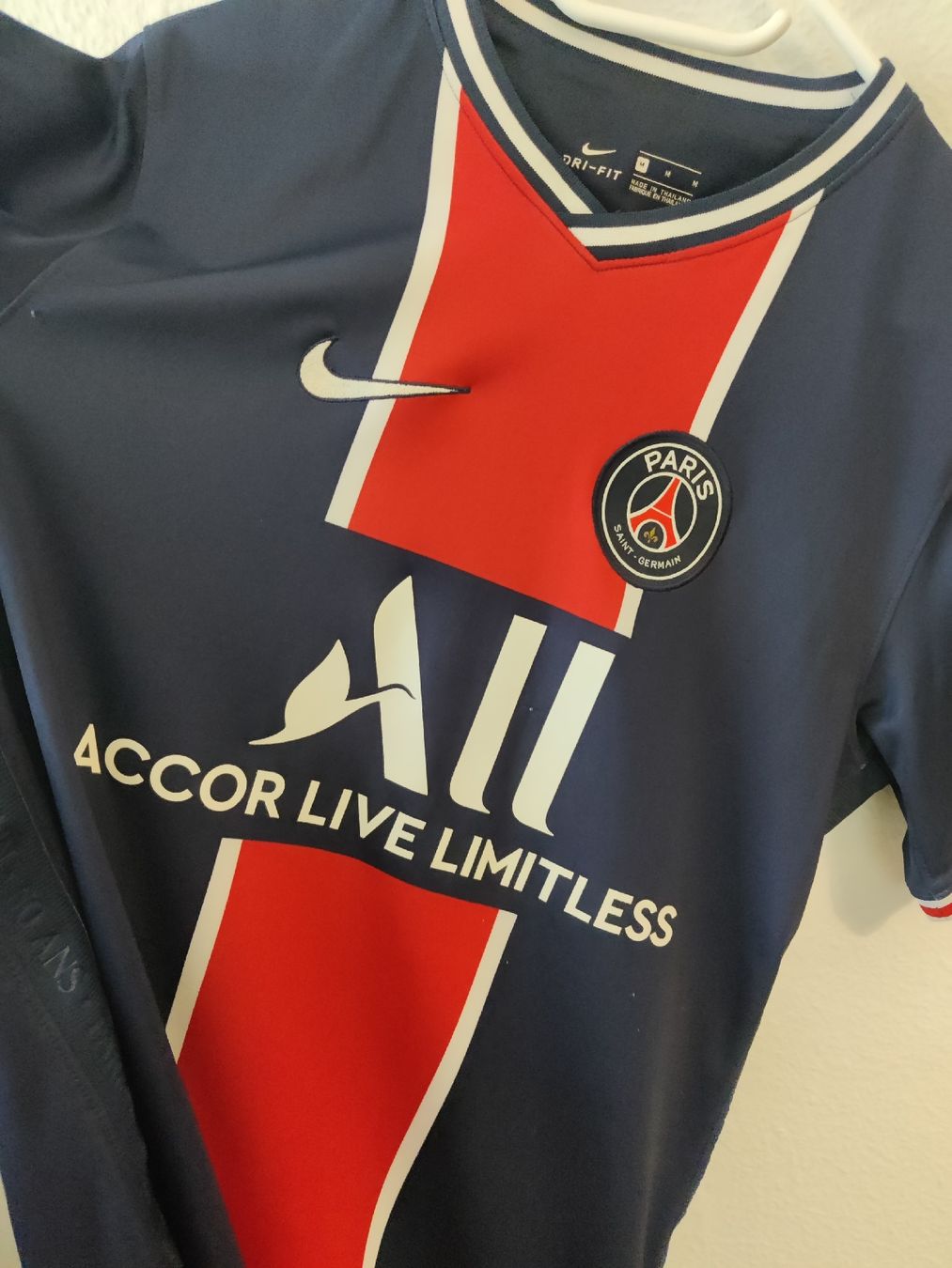 Nike Canottiere & Pantaloni: Paris Saint-Germain 2020/21 (M) – Usato da Basel venduto da Ringolero 2