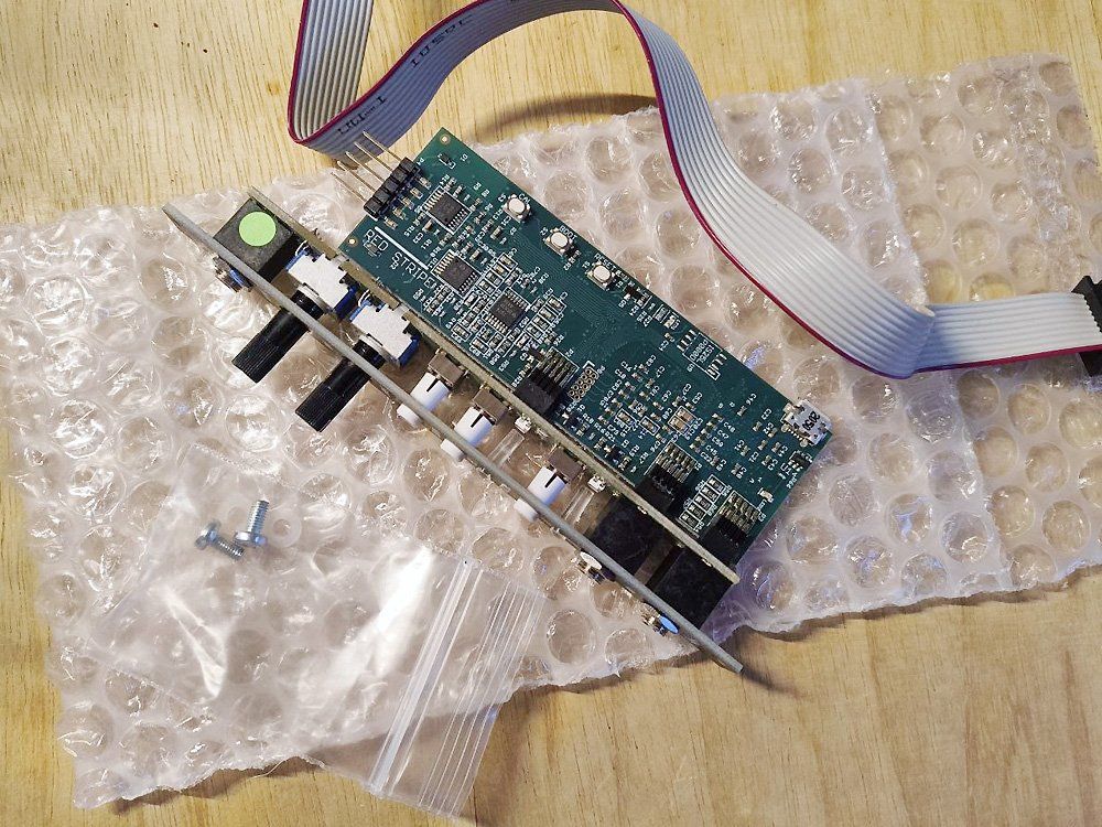 Strumenti musicali: 2hp Loop Eurorack Looper – Usato da Knonau venduto da Deralexan 2