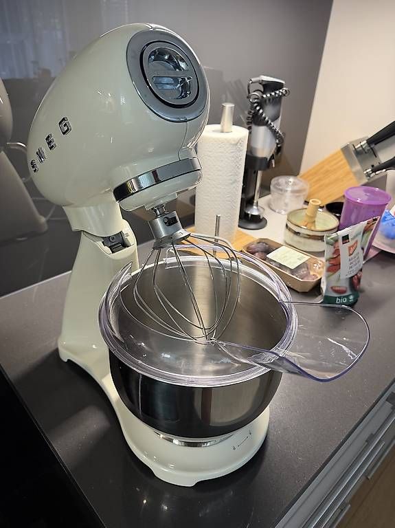 Küchengeräte: SMEG Küchenmaschine – Gebraucht aus Horn von kikiboy 1
