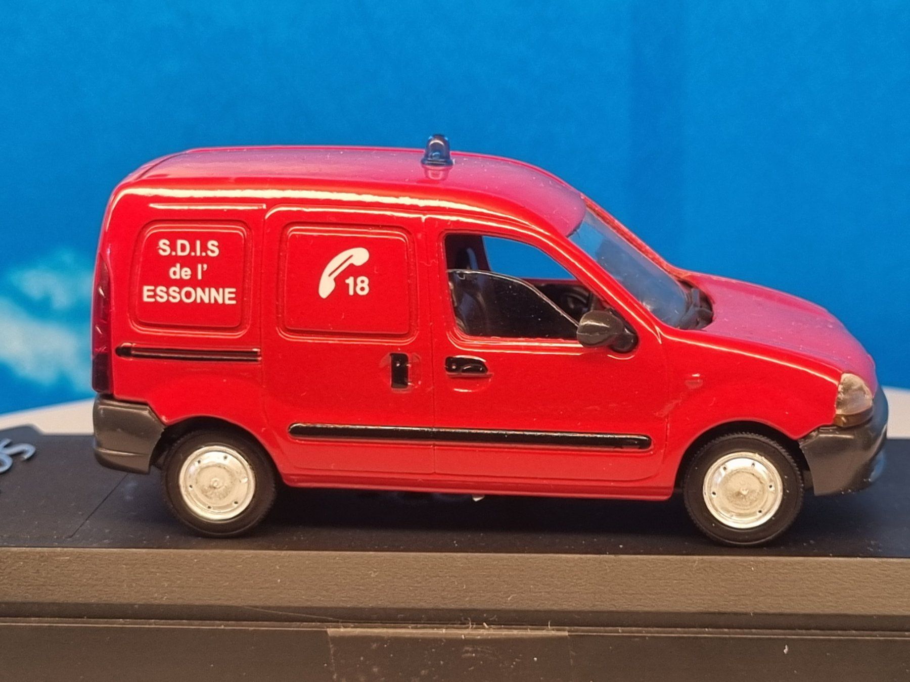 Solido Modellautos: Renault Kangoo 4821 Solido 1:43 – Neu und originalverpackt aus Männedorf von Spezial-Modelle 4