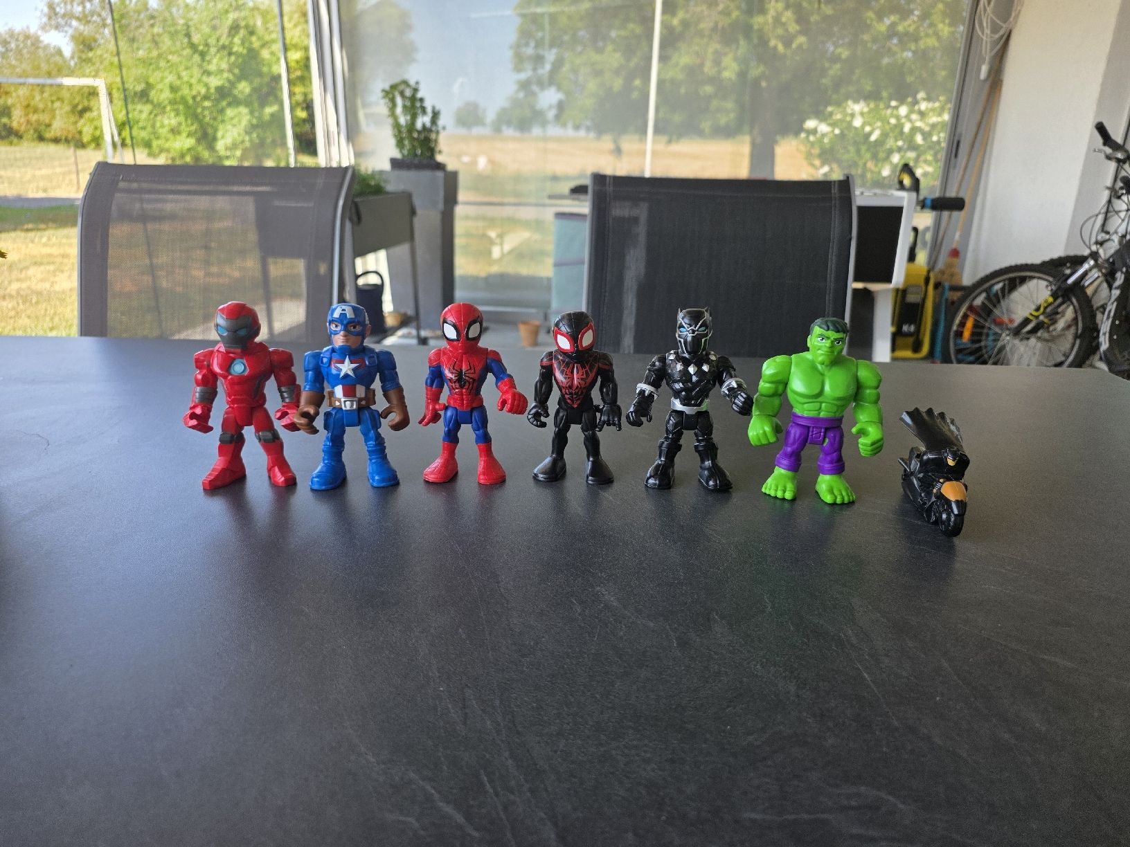Figuren: Super Helden Spielfiguren – Gebraucht aus Kloten von MichelleS