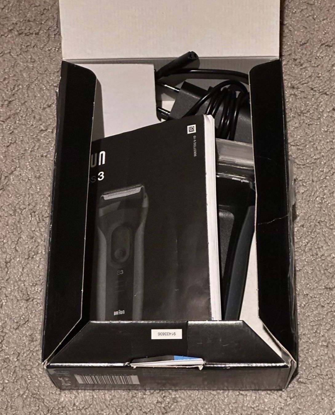 Braun Rasierapparate & Rasierklingen: Braun Series 3 Elektrorasierer - mit Originalverpackung – Neu (gemäss Beschreibung) aus Kriens von Big_leo 2