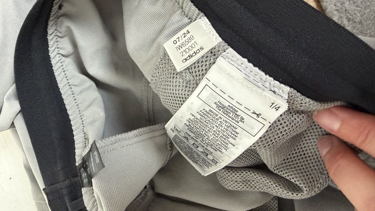 Adidas Hosen: Adidas Terrex Hose grau Grösse M – Gebraucht aus Knonau von Grapesvintage 3