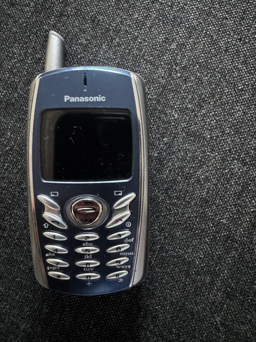Panasonic Telefoni cellulari / Smartphones: Panasonic EB-G51M – Usato da Engelburg venduto da Sonne0550