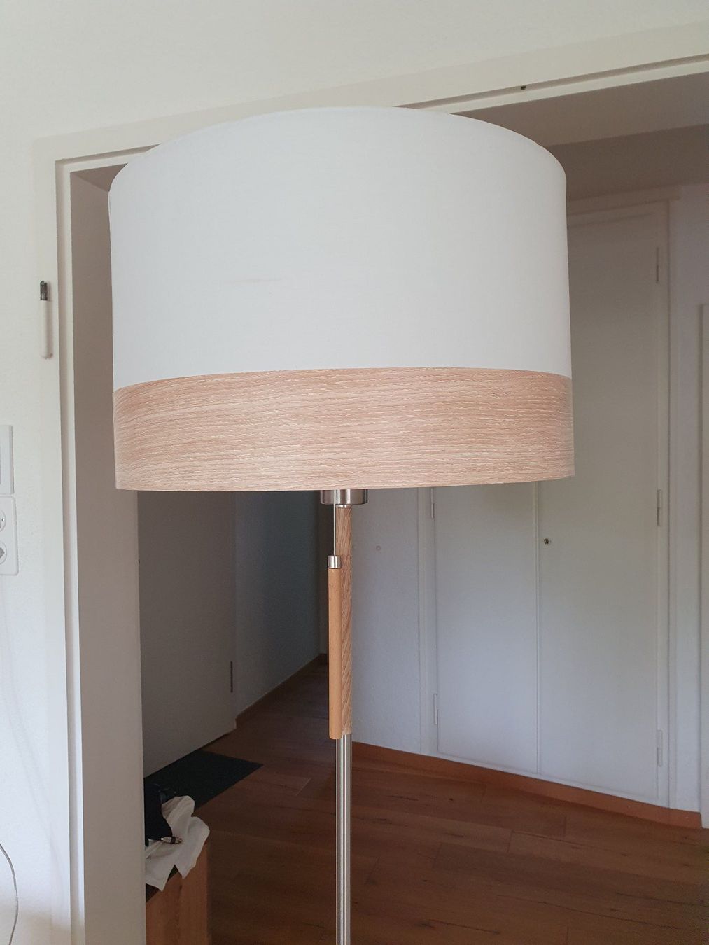 Lampade: Globo Stehleuchte Chipsy – Usato da Zürich venduto da car_h899 3
