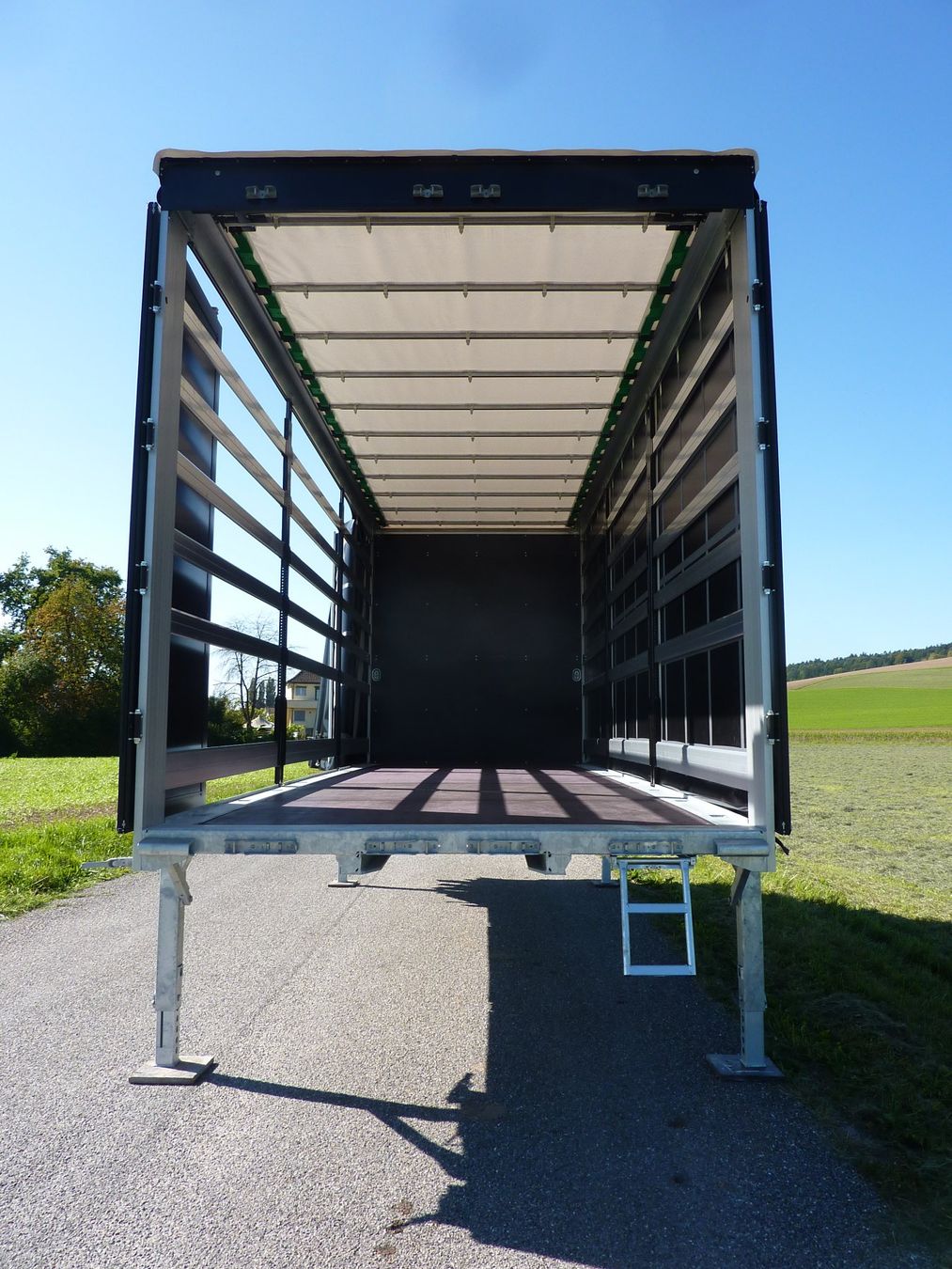 Contenitori edile: Topmoderne Wechselbrücke von Eschtec – Nuovo (secondo la descrizione) da Müllheim Dorf venduto da Eschtec 5