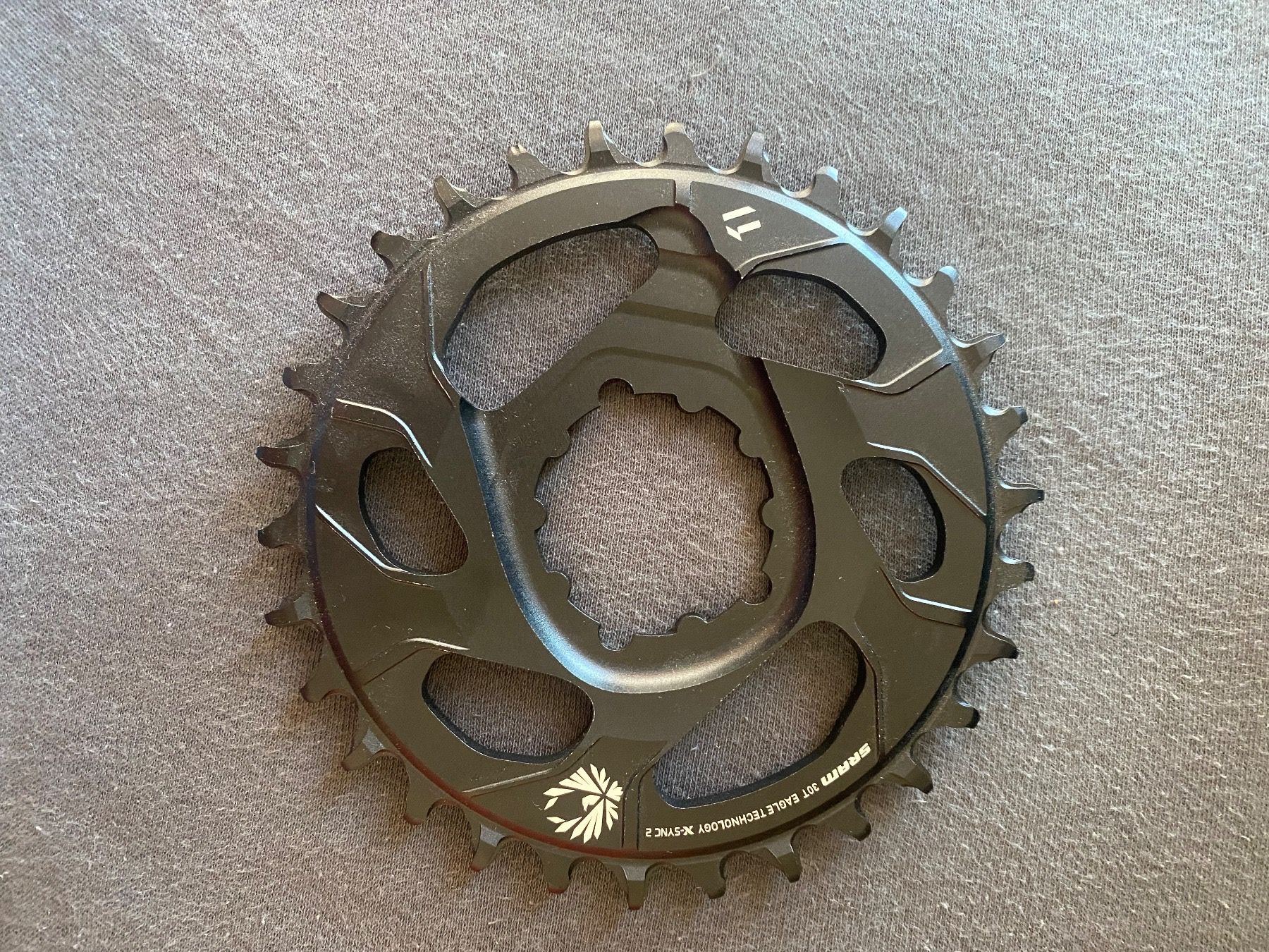 Sram Pièces détachées: Kettenblatt Velo Sram 30T Eagle Technology X-Sync 2 – D'occasion à Lausen par sineri