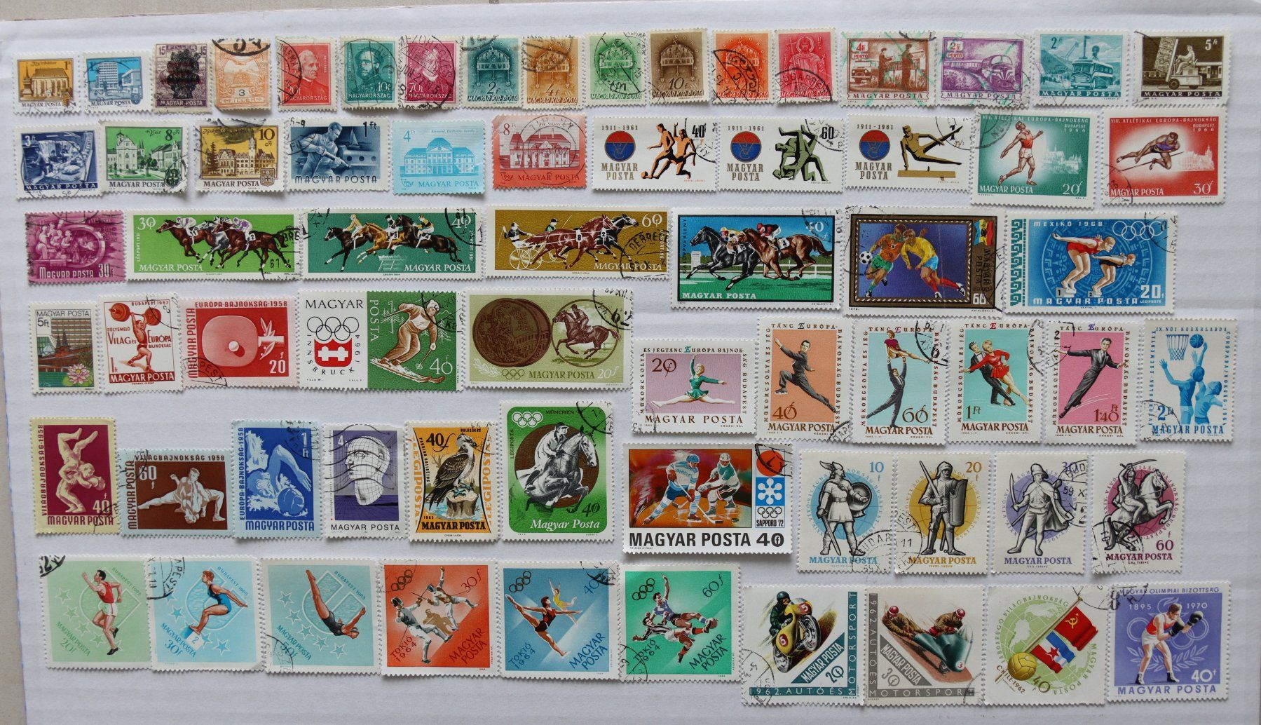 Tutti i francobolli: Briefmarken aus Ungarn – Usato da Oberentfelden venduto da lakipul