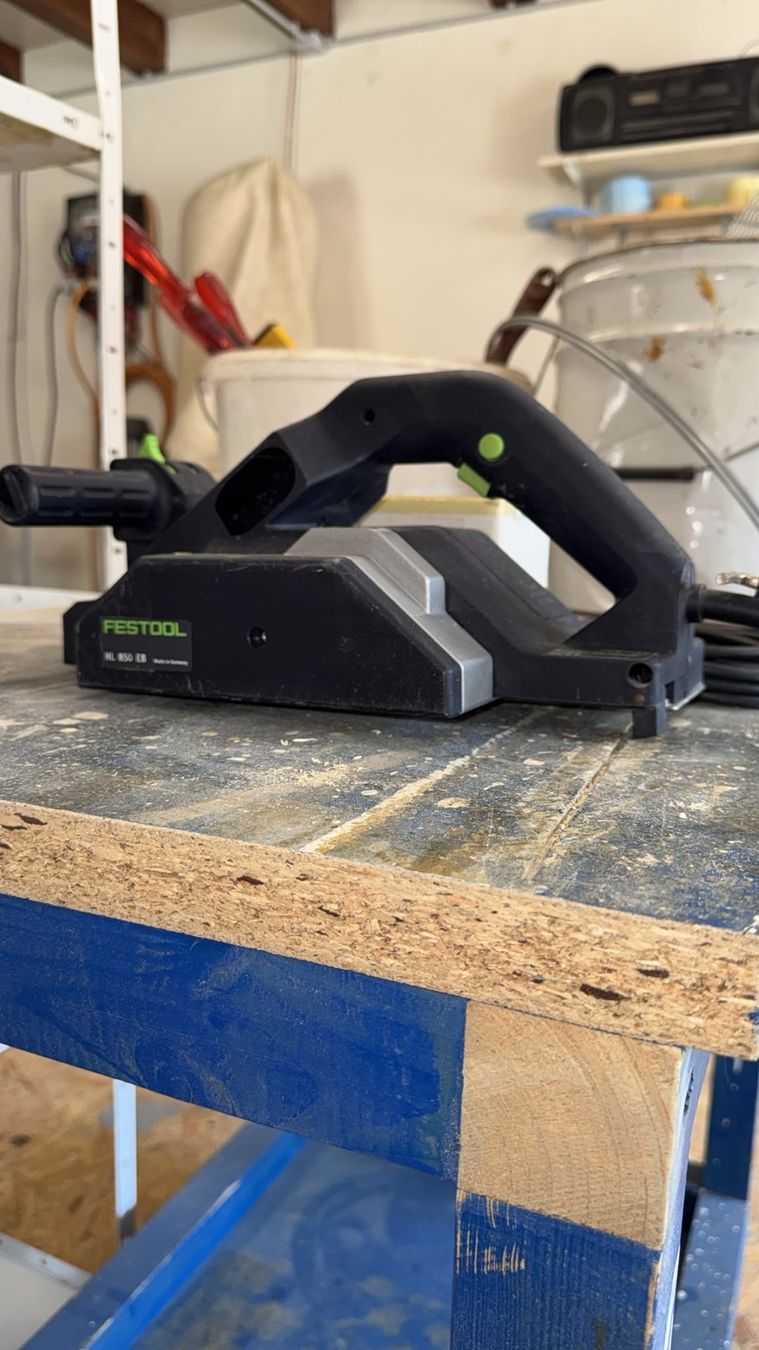 Festool Tutti gli attrezzi: Festool Hobel HL 850 EB mit 3 Messerköpfen – Usato da Beringen venduto da Maka1990 1