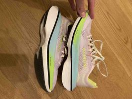 Laufschuhe Kiprun VFoam Plus hellrosa
