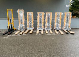 Stapel 1 Ton , 2.5 m hoch ⬆️