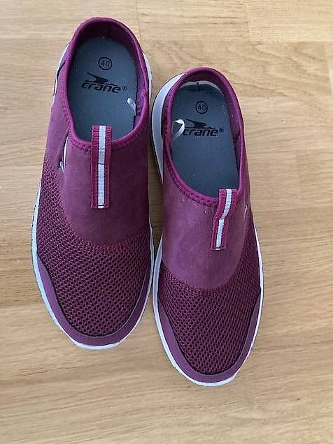 Scarpe da donna: Damen Schlupfschuh – Usato da Ostermundigen venduto da makra48