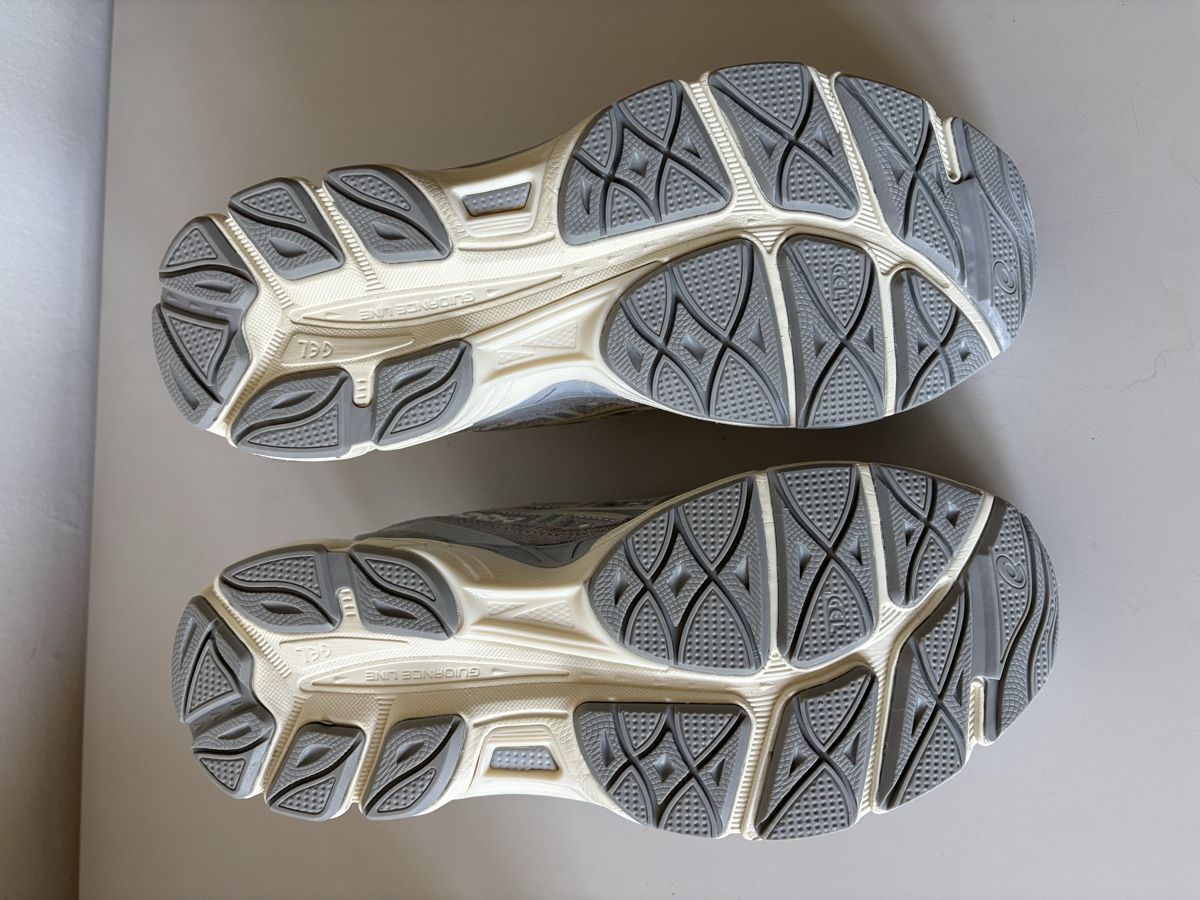 Asics Herrenschuhe: ASICS Gel NYC, NEUF !! – Neu (gemäss Beschreibung) aus Reconvilier von oliver008 2