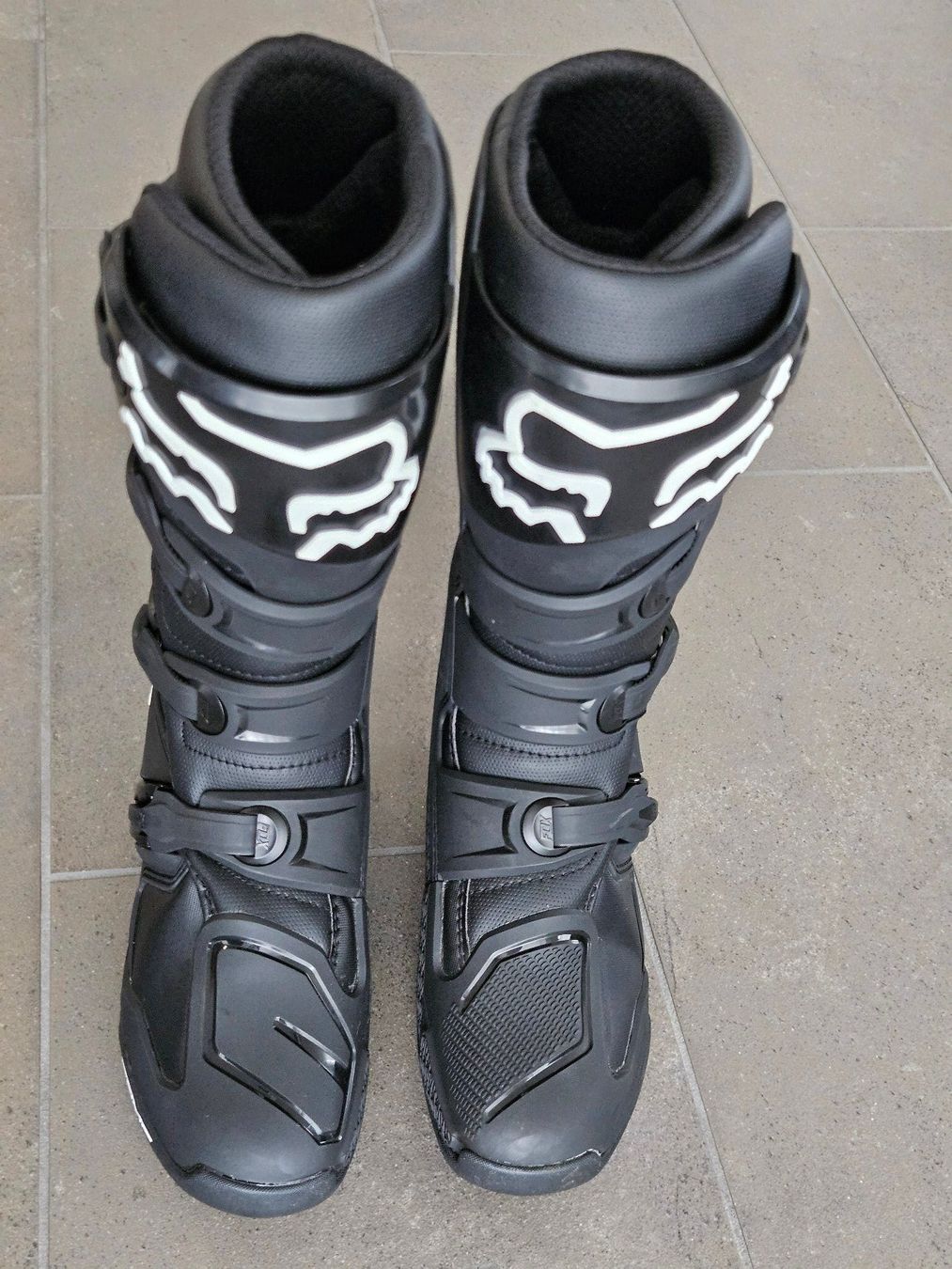 Fox Scarpe da uomo: Fox Comp Motorradstiefel Gr. US 10 / EU44 – Usato da Aesch ZH venduto da LoneWanderer 2