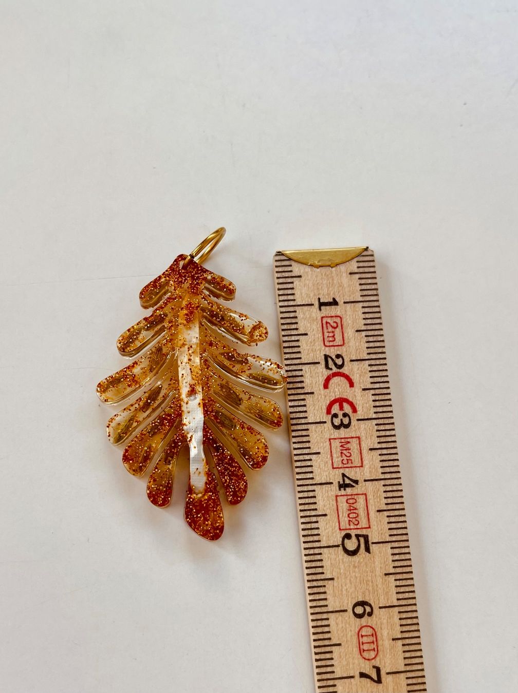 Pendentifs: Pendentif porte-bonheur Santé – Neuf avec emballage d'origine à Genève par Annilu 1