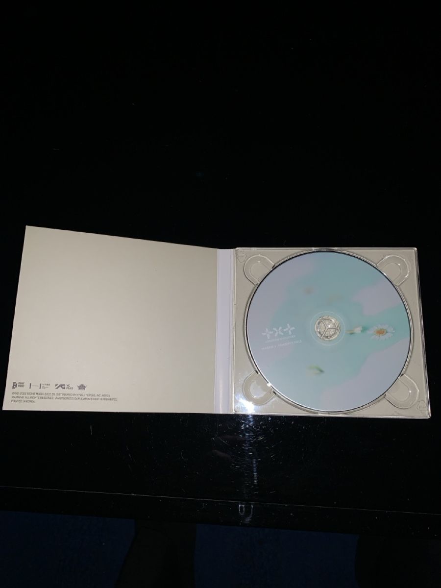 CD: Tomorrow x Together - Thursday's Child - Kpop CD – Usato da Ostermundigen venduto da SebuPro 1