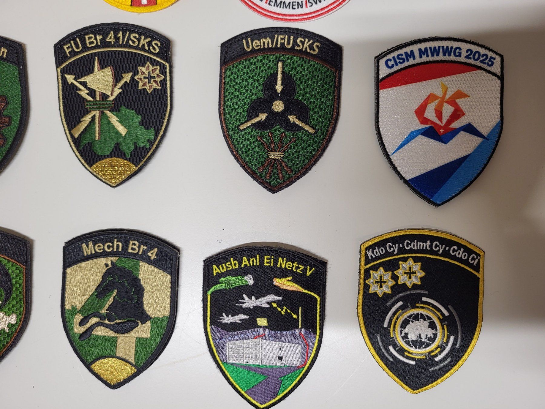Schweizer Armee Plaketten & Abzeichen: Schweizer Armee Badge / Abzeichen Set – Gebraucht aus Brügg BE von POU-BELLE 1