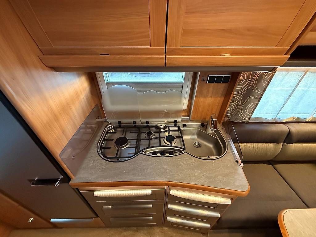 Veicoli da campeggio: ERIBA Nova SL 590 – Usato da Langenthal venduto da Reisemobil01 2
