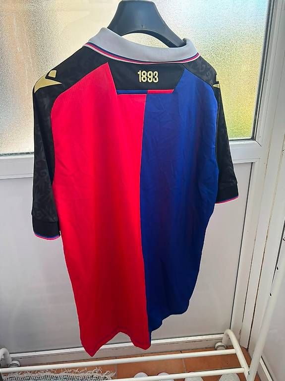 Canottiere & Pantaloni: FC Basel Trikot saison 2023/24 – Usato da Basel venduto da ant_pss2 2