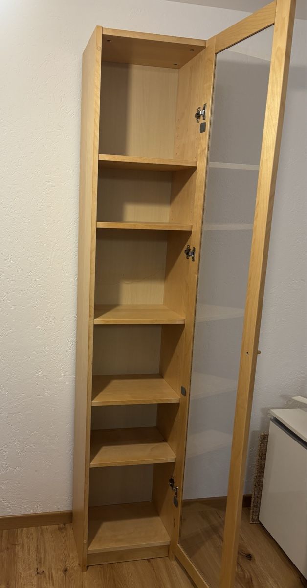 Ikea Vitrinen: Ikea Vitrine – Gebraucht aus Therwil von Vinetu 1