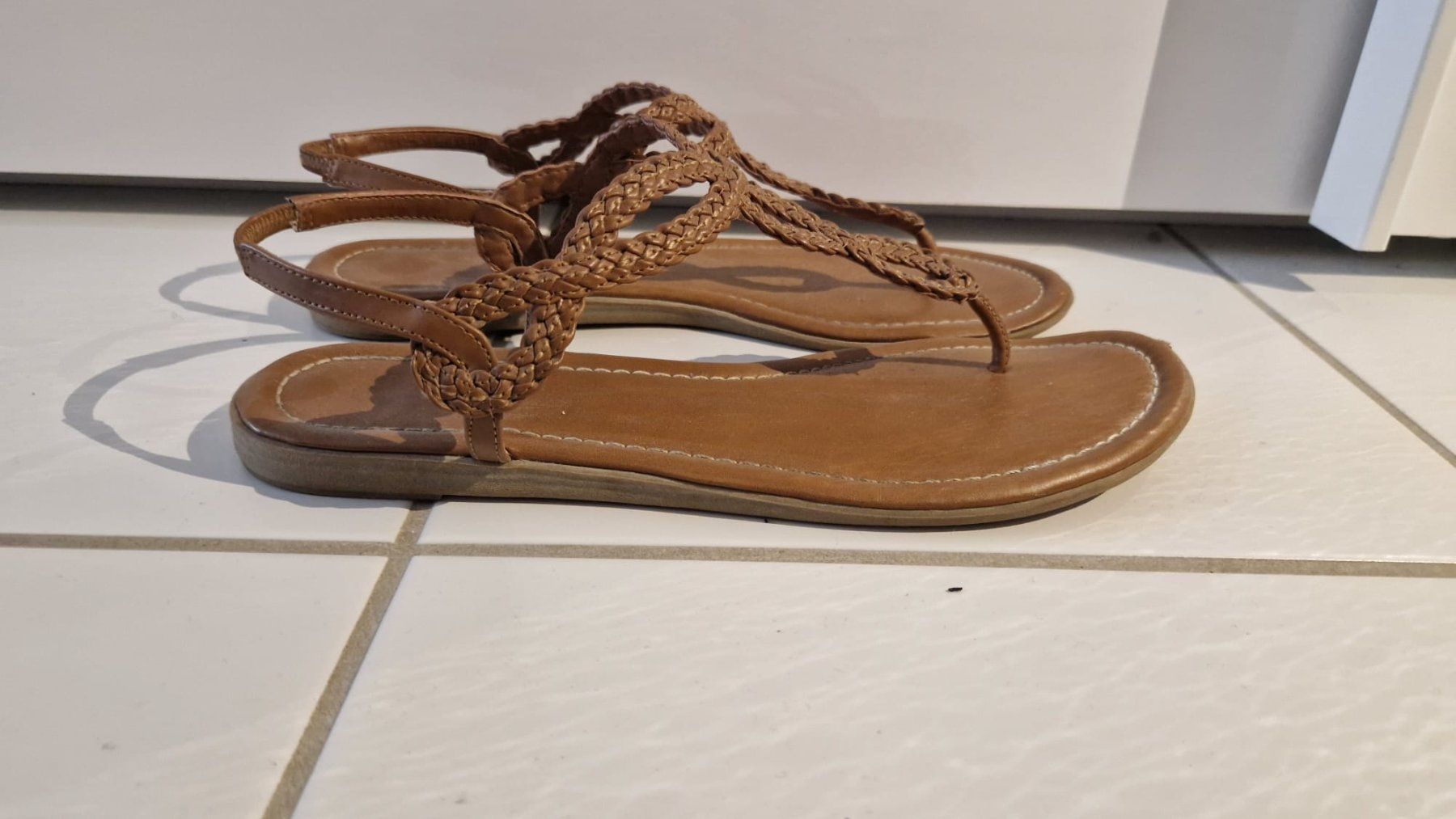 Scarpe da donna: Schuh Flip-Flop Gr 43 – Usato da meisterschwanden venduto da ursm03 2