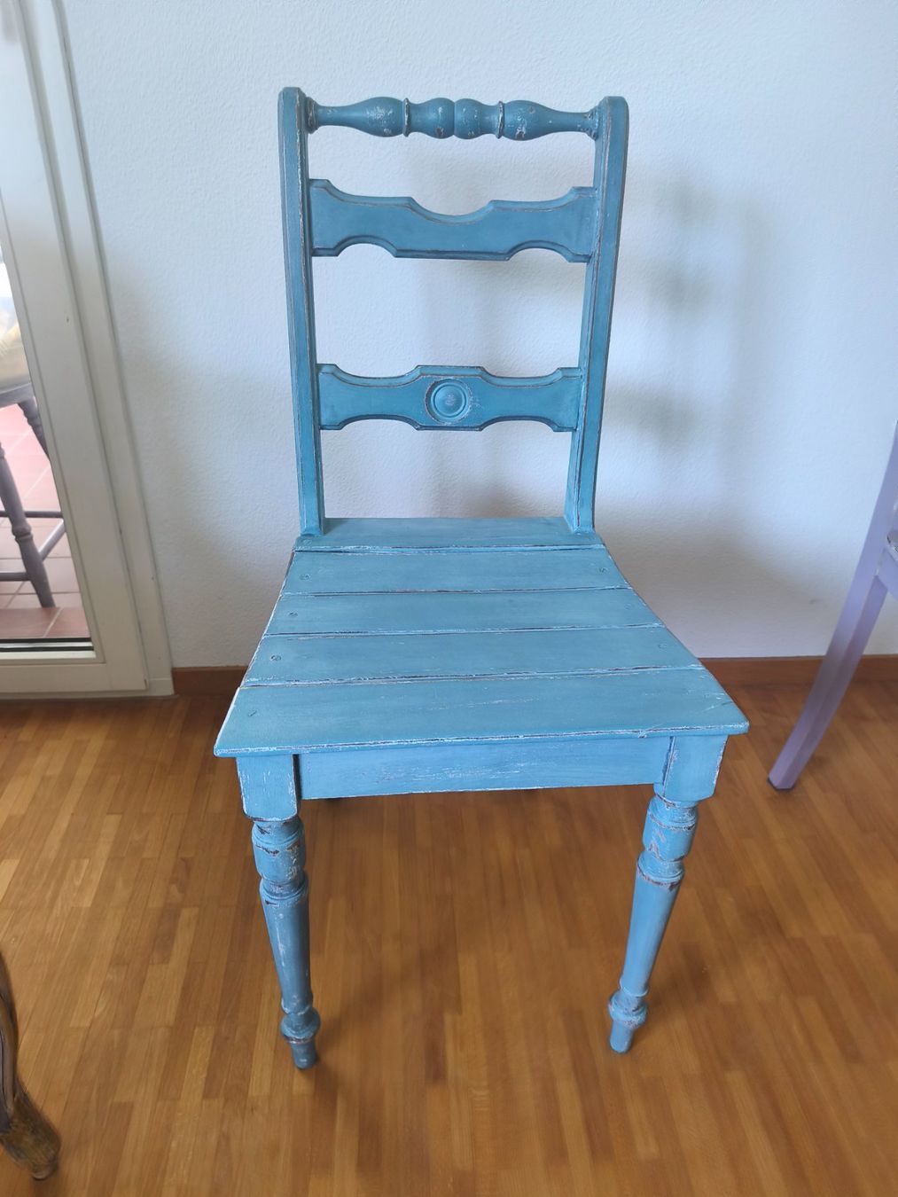 Sedie: Blauer Holz Stuhl upcycling stabil – Usato da Zürich venduto da Jul69