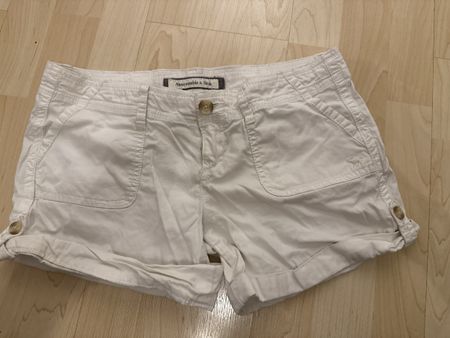Abercrombie & Fitch Shorts, weiss, Gr. 00/32, Stretch