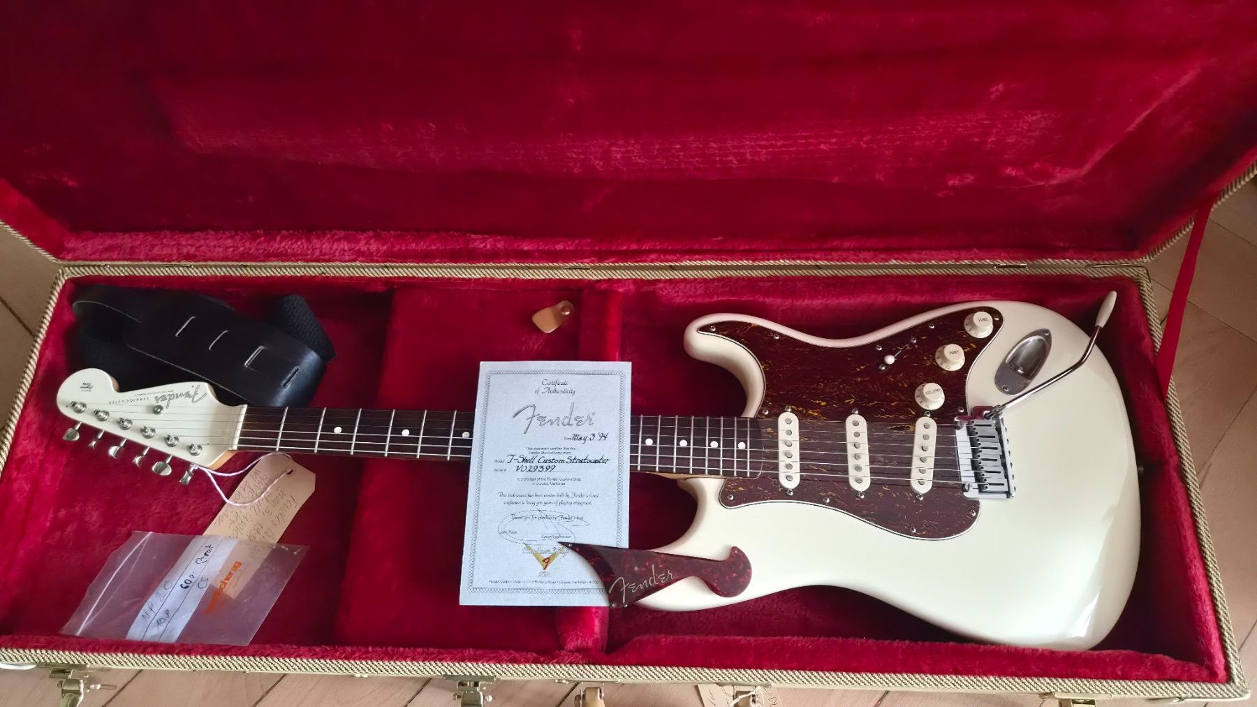 Strumenti musicali: Fender Stratocaster TShell John Page CS – Usato da pieterlen venduto da AntonelloGuitars 1