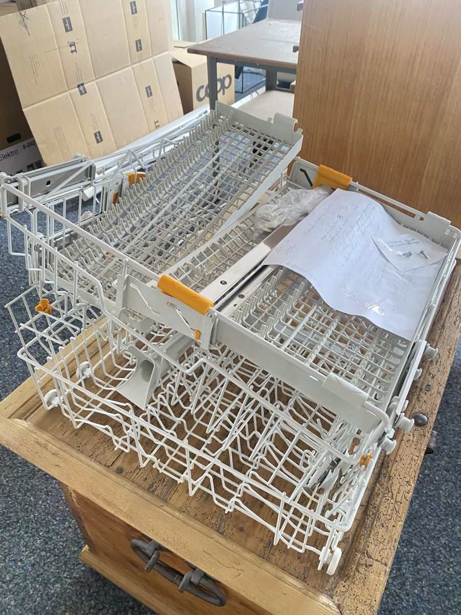 Lavastoviglie: Miele Geschirrspüler G 16300-60 SCi – Difettoso da Herrliberg venduto da Julianopie 1