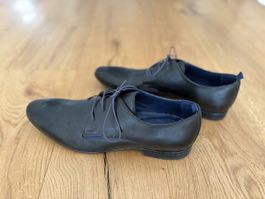 Schwarze Herren Schuhe Andre Gr. 43 - Top Zustand!