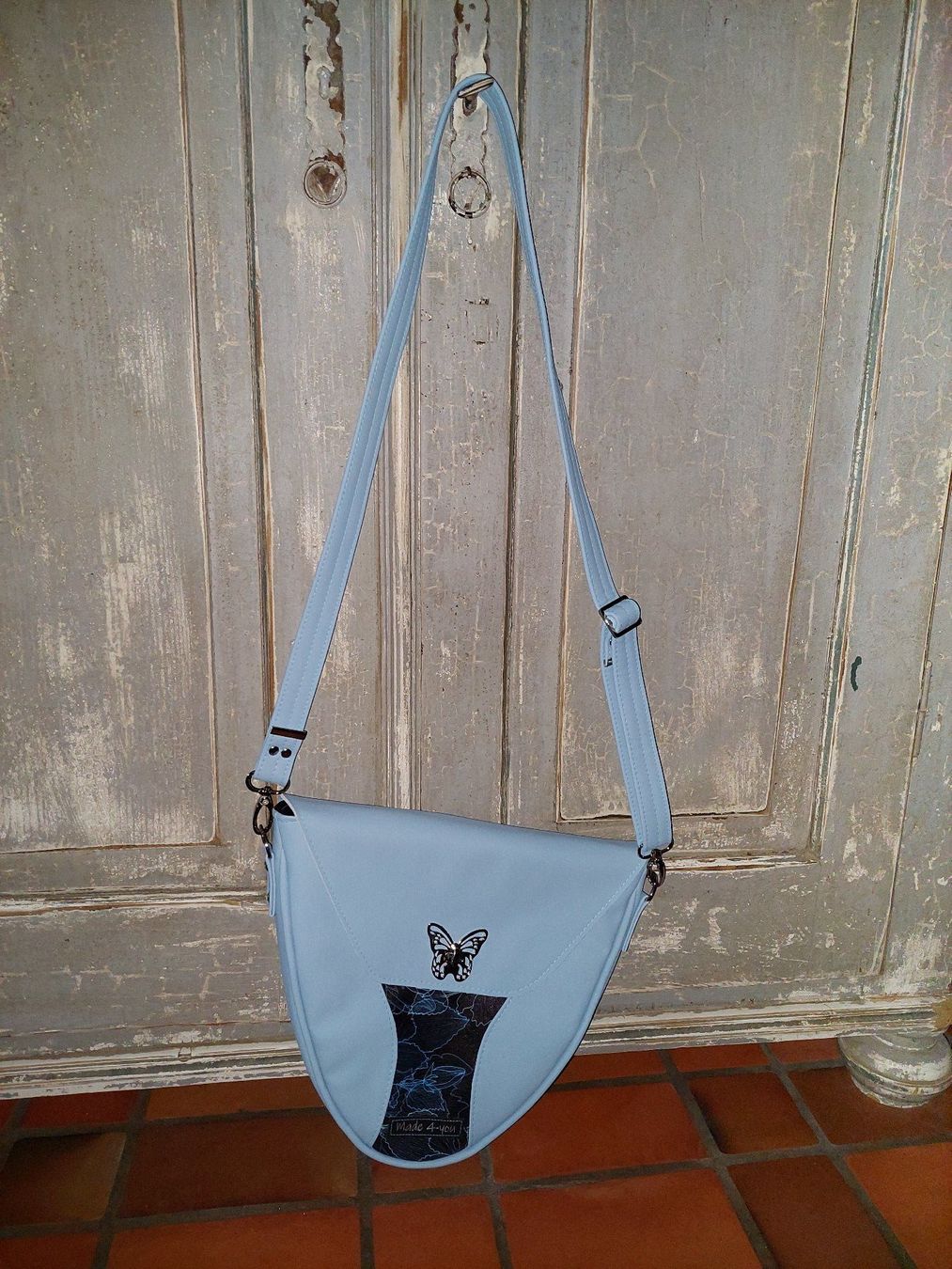 Borse da donna: made 4-you - Handbag blau 30x25x7 – Nuovo e nell'imballaggio originale da Besenbüren venduto da teluride89 1