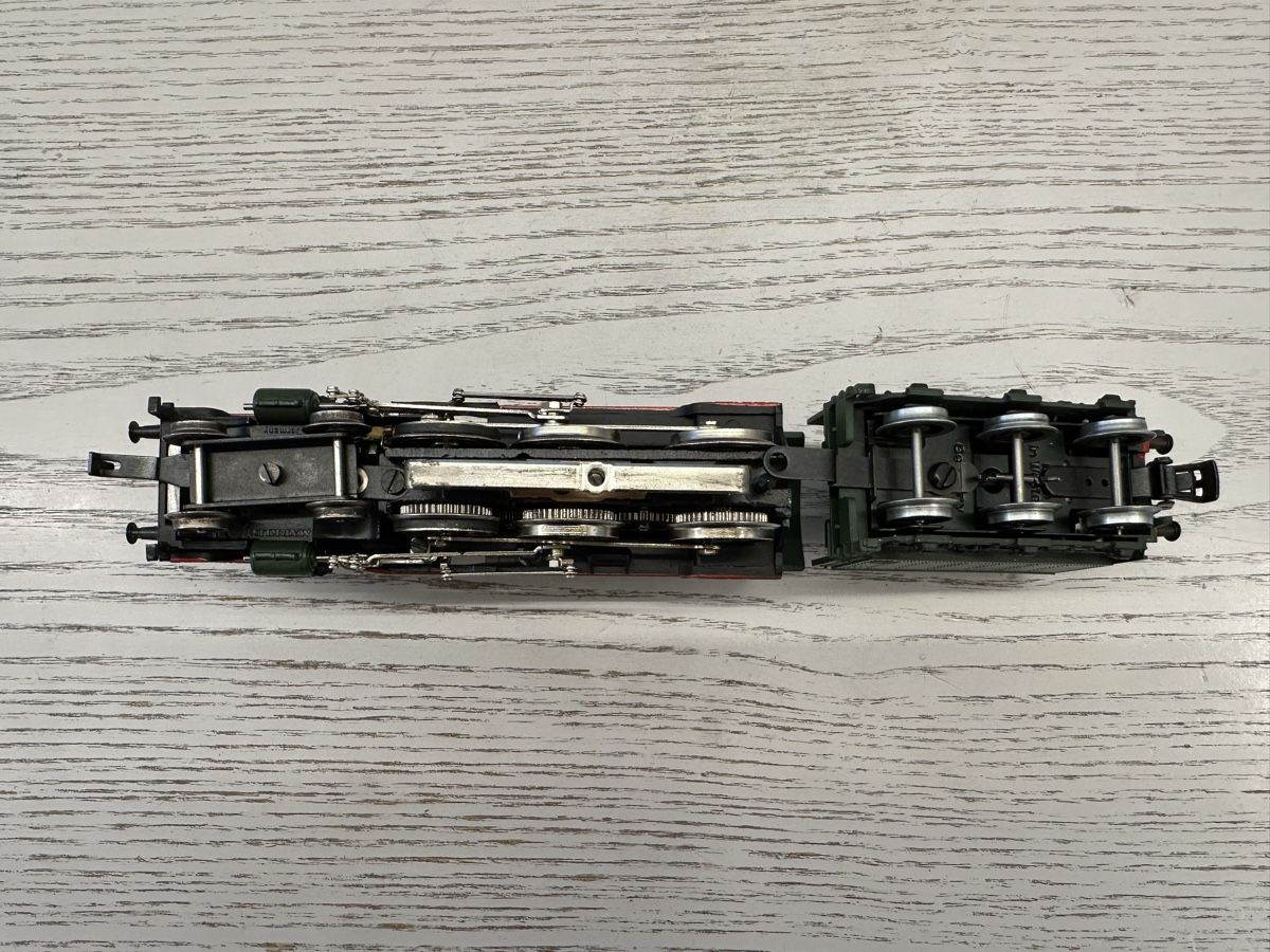 Märklin Modellini di ferrovie: Märklin 3086 SNCB BR 64 – Usato da Lupsingen venduto da New-Haven 5