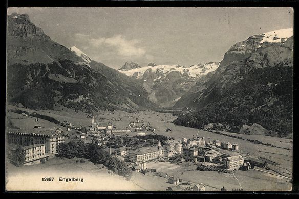 Cartoline postali: Engelberg, Ortsansicht mit Bergpanorama – Usato da Berlin venduto da bartko-reher