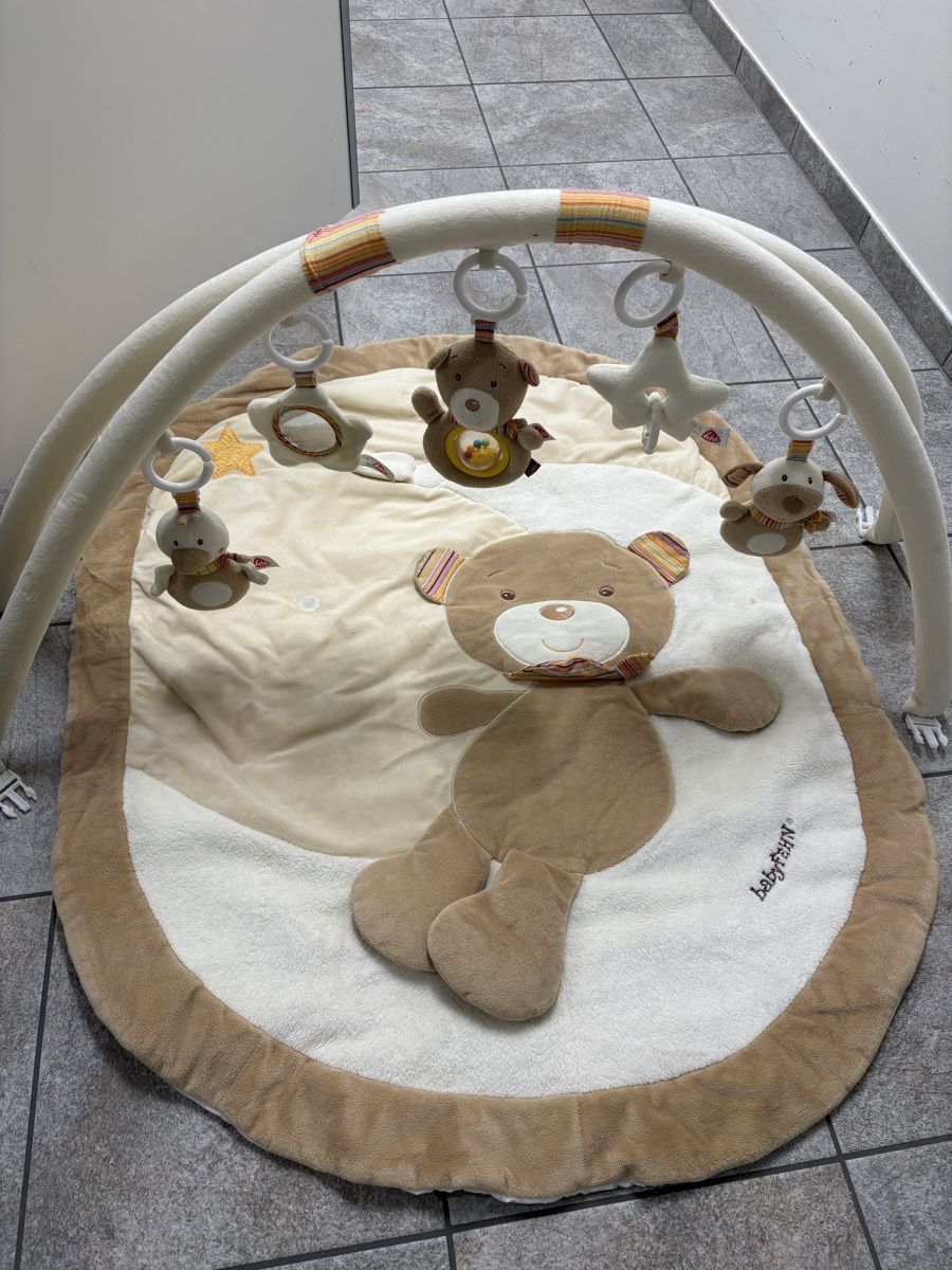Coperte: Krabbeldecke mit Spielbogen – Usato da Lachen SZ venduto da deamat