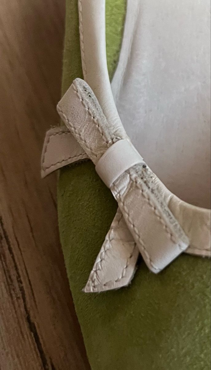 Scarpe da donna: Escarpins style vintage – Usato da Euseigne venduto da so.ART 9