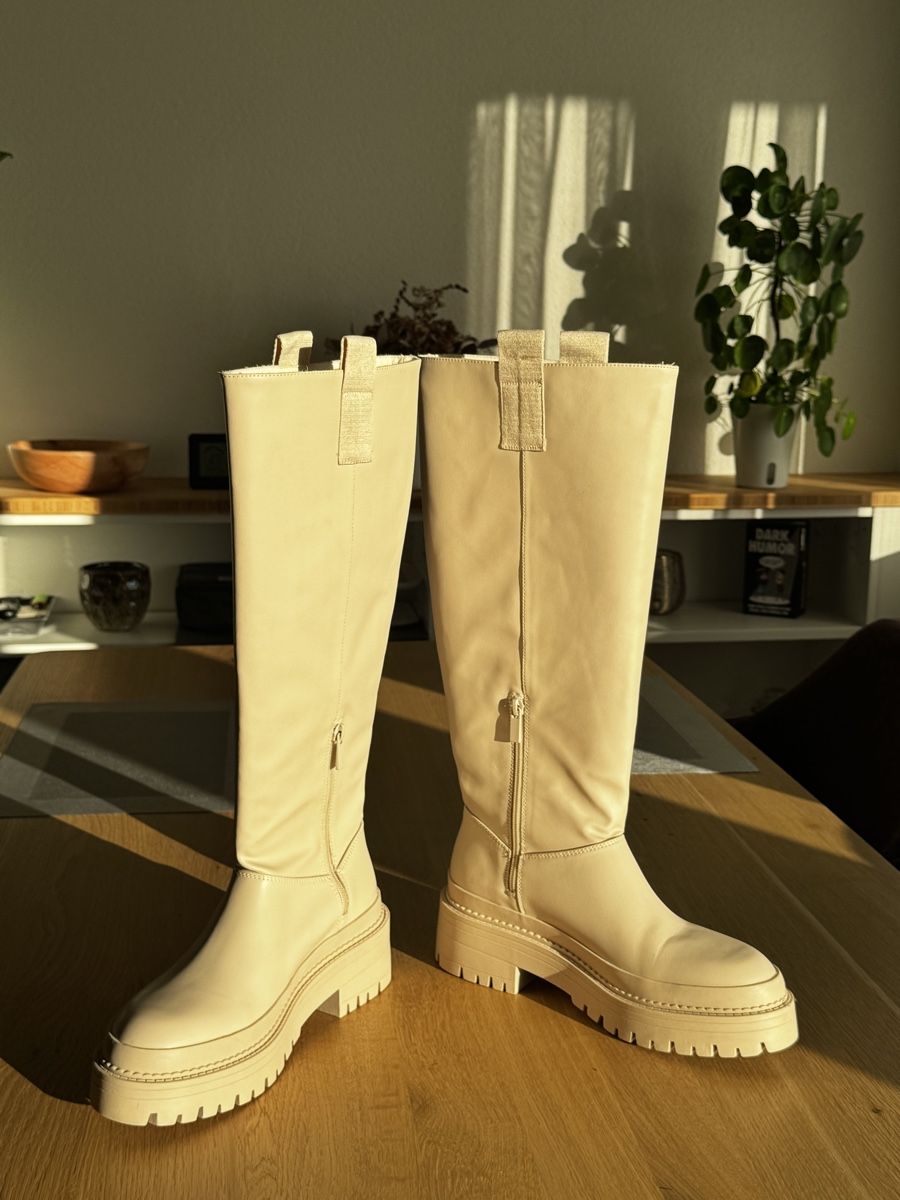 Stradivarius Scarpe da donna: 👢 Stradivarius Lederstiefel – Grösse 40 – Nuovo (secondo la descrizione) da Niederbuchsiten venduto da GreenGems 4