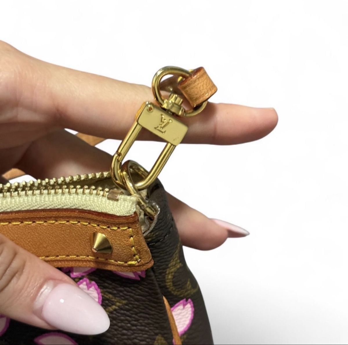 Louis Vuitton Taschen für Damen: Louis Vuitton Murakami Pochette – Gebraucht aus Baden von Kikikickz 5