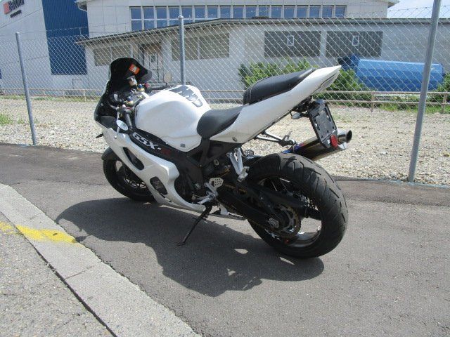 Suzuki Strada: Motorrad Suzuki GSX-R 600 defekt ab Platz offene Version – Difettoso da St. Gallen venduto da mcw01 2