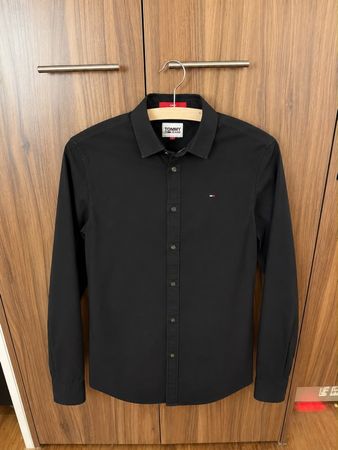 Tommy Jeans Hemd schwarz Grösse S guter Zustand
