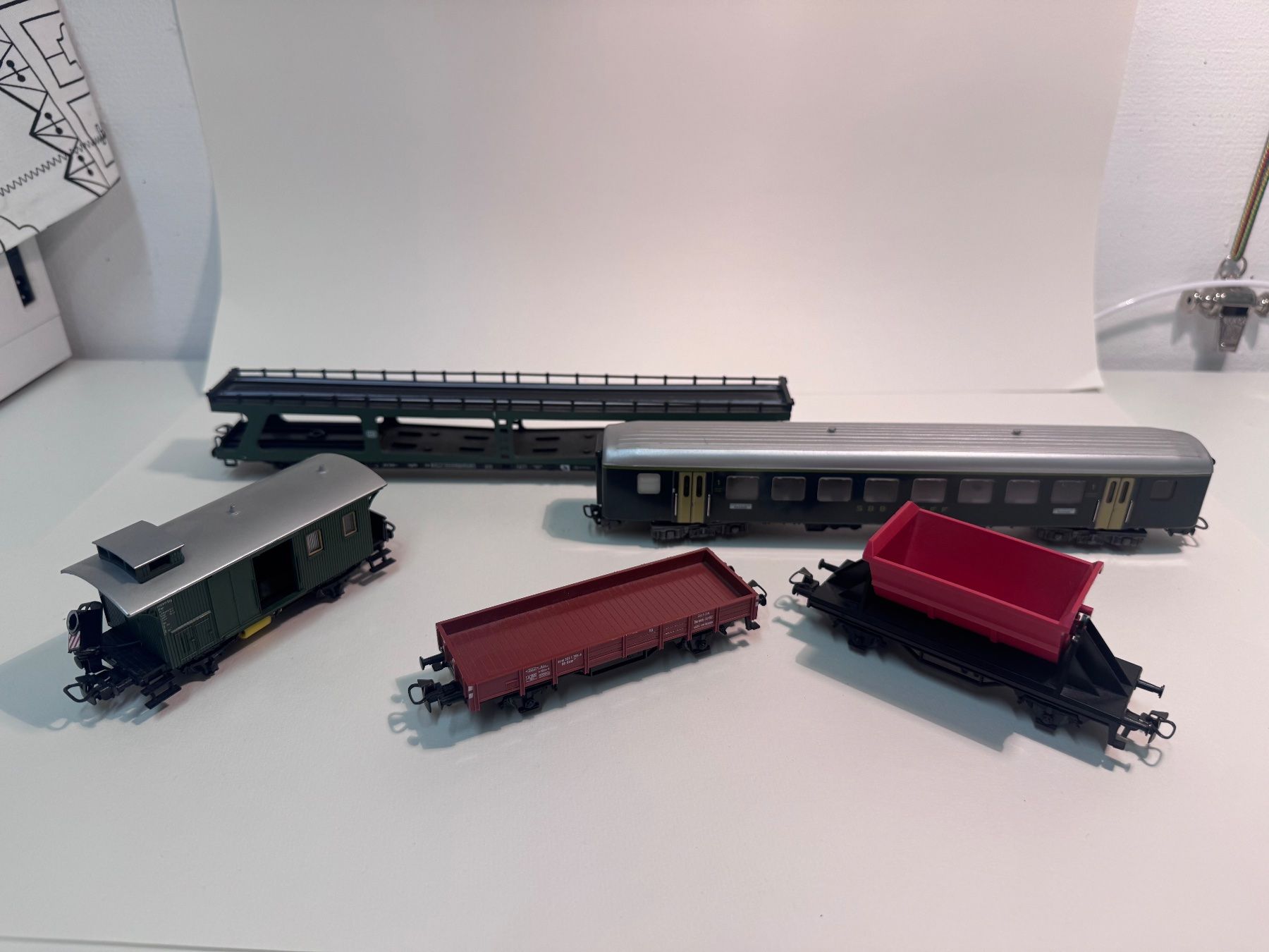 Märklin Modellini di ferrovie: Märklin Rollmaterial H0 ab 1.-!!!!!! – Usato da Zug venduto da Urimober