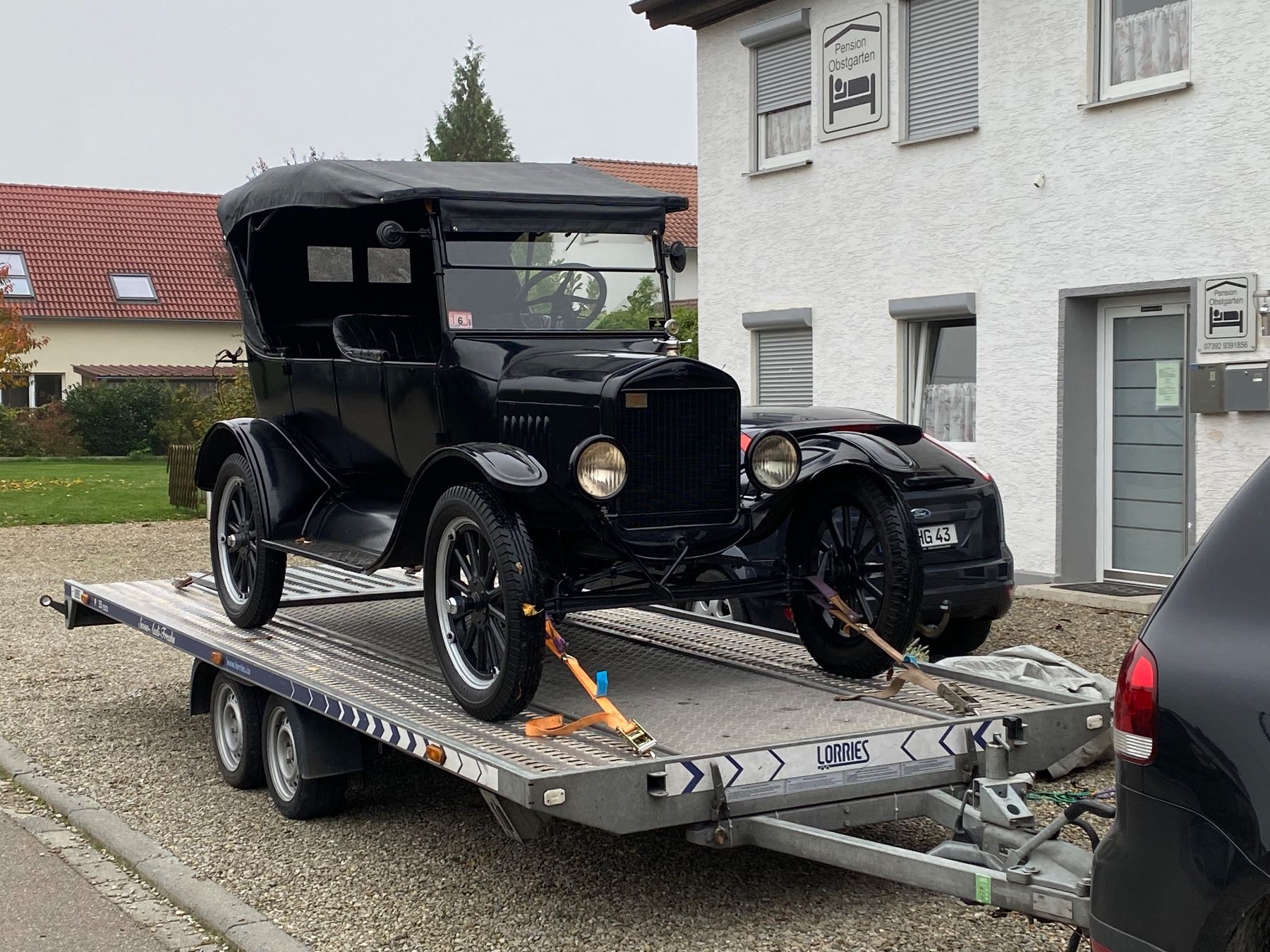 Altro per Ufficio & Commercio: Transporte aller Art bis 2.8T – Usato da Oetwil am See venduto da CarParts 5