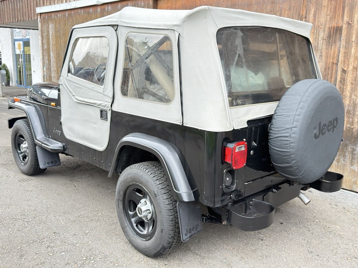 Jeep Autos: JeepWrangler 4x4 – Gebraucht aus Buttikon SZ von F-M 7