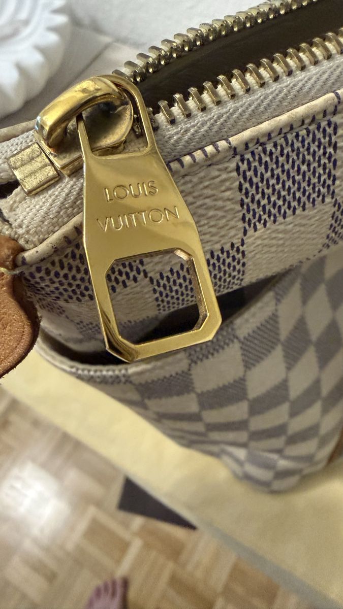 Louis Vuitton Borse da donna: Louis Vuitton – Usato da Basel venduto da SibylleP 3