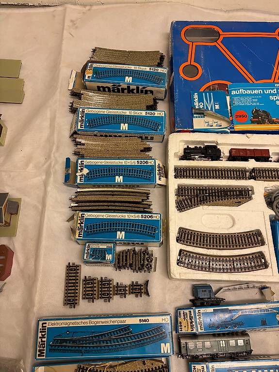 Märklin Modellini di ferrovie: Märklin H0 Set mit vielen Teilen – Usato da Lachen SZ venduto da adinaho 4