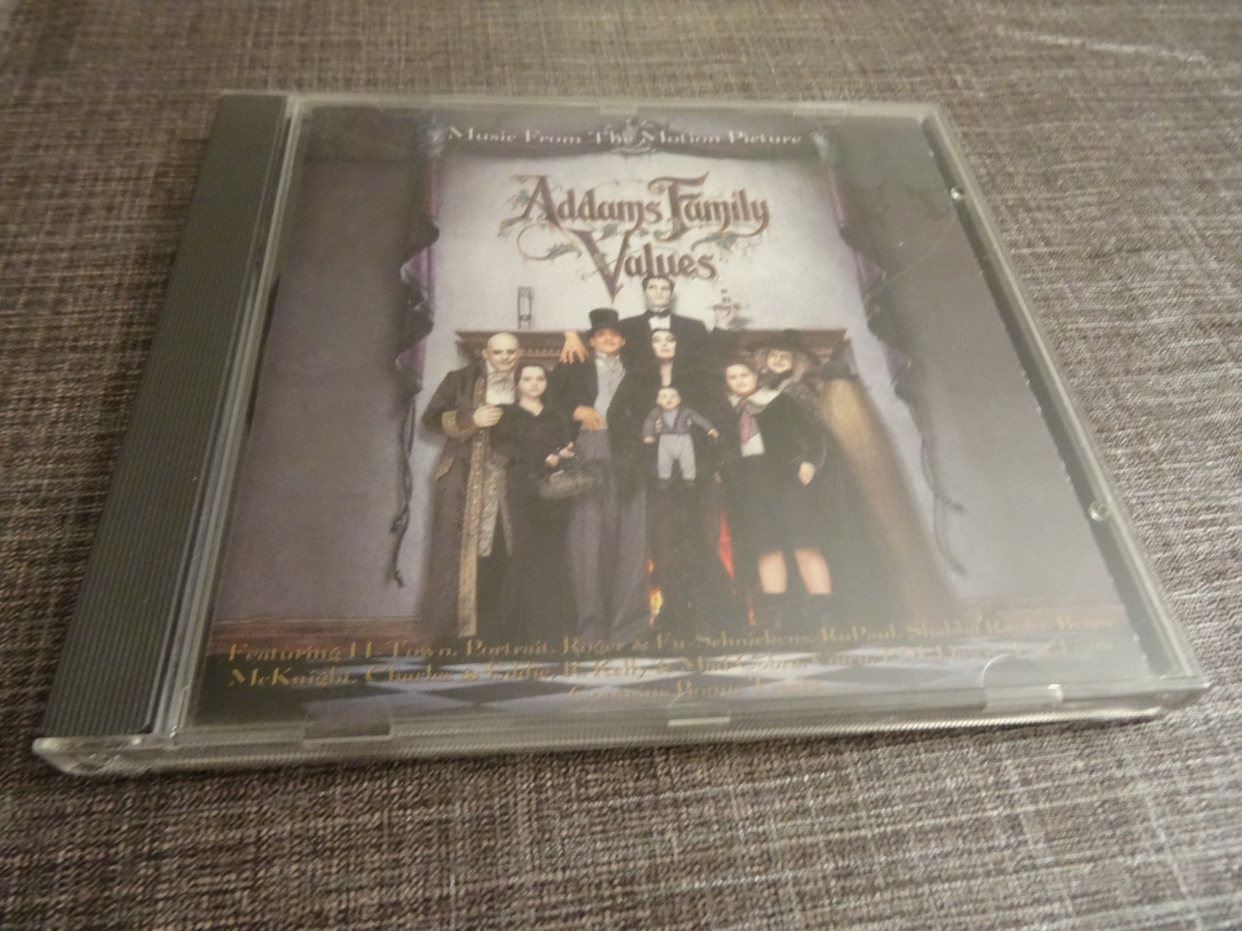 CD: Addams Family Values CD, Soundtrack – Usato da Olten venduto da Disc-Ausverkauf