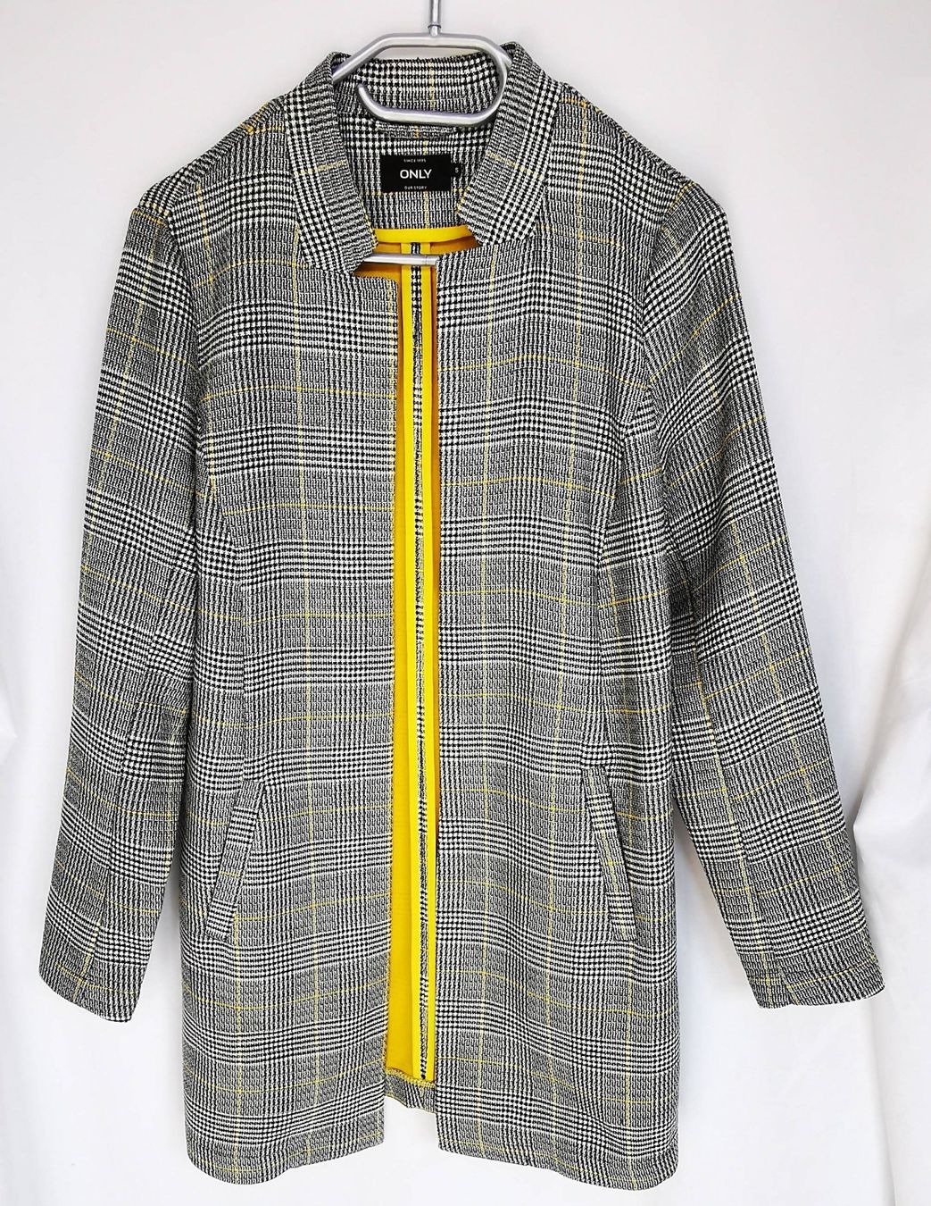 Mäntel: karierter grauer Mantel Jacke Gr. S / M – Neu und originalverpackt aus Sarmenstorf von taosun