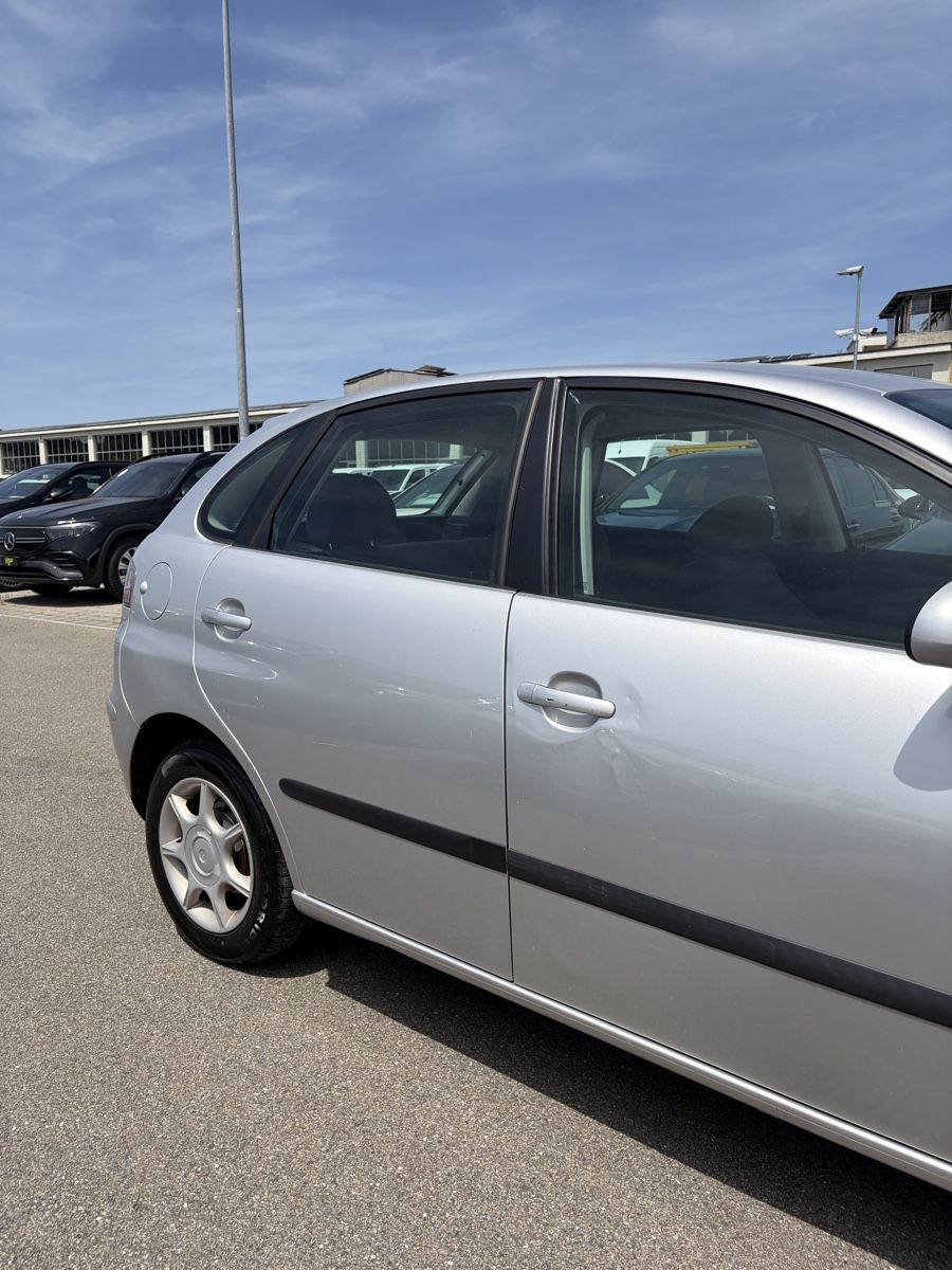 Seat Automobili: Seat Ibiza Automat 1.4l – Usato da Sirnach venduto da dje_n2zn 4
