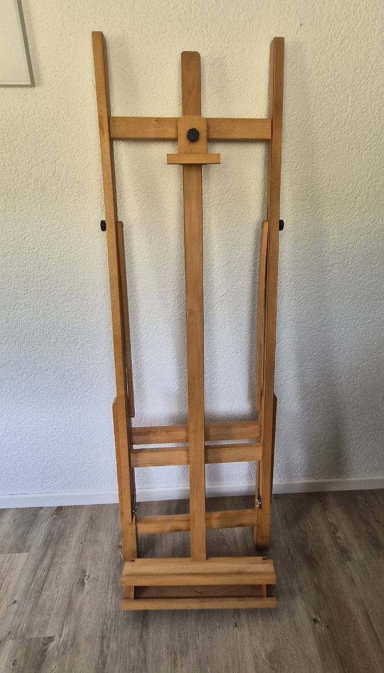 Staffeleien: Atelierstaffelei – Gebraucht aus Küttigen von Casidy80