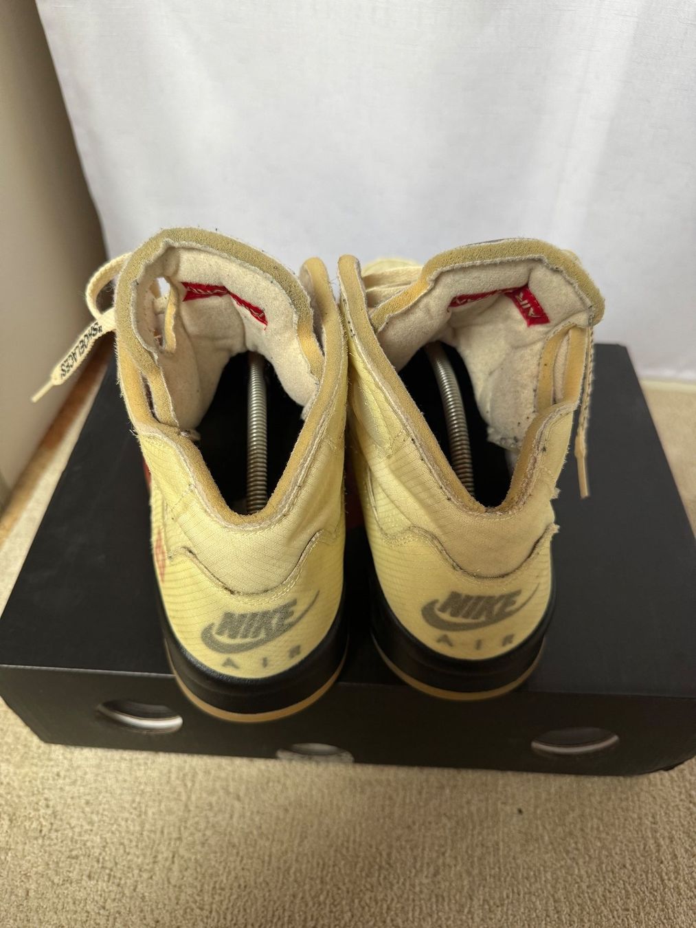 Off-White Scarpe da uomo: Jordan 5 Off White Sail – Usato da Visperterminen venduto da lgresell 3
