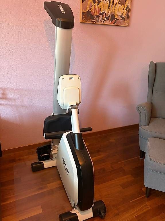 Vélos d'appartement: Kettler Rudergerät – D'occasion à Hombrechtikon par heinz1956